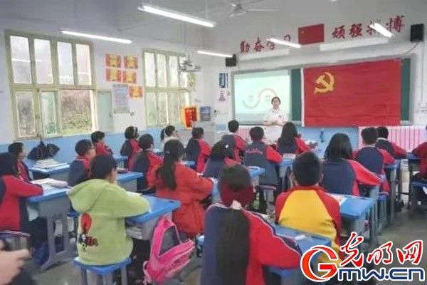 重庆高校扎实开展“我为群众办实事”实践活动