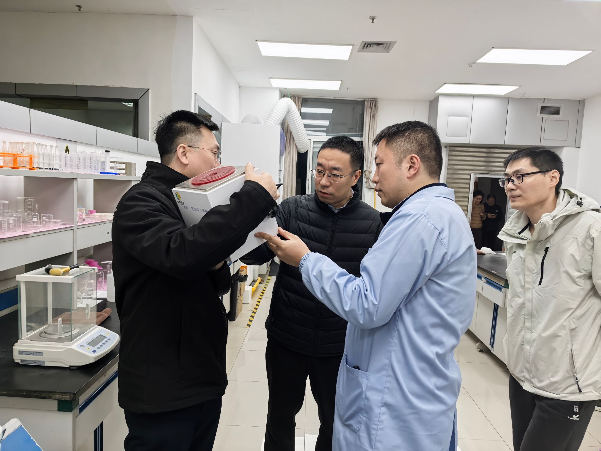 文件名称:d27b530bb48aa1f139b20d845ee148bf.jpg原图大小:2.49MB